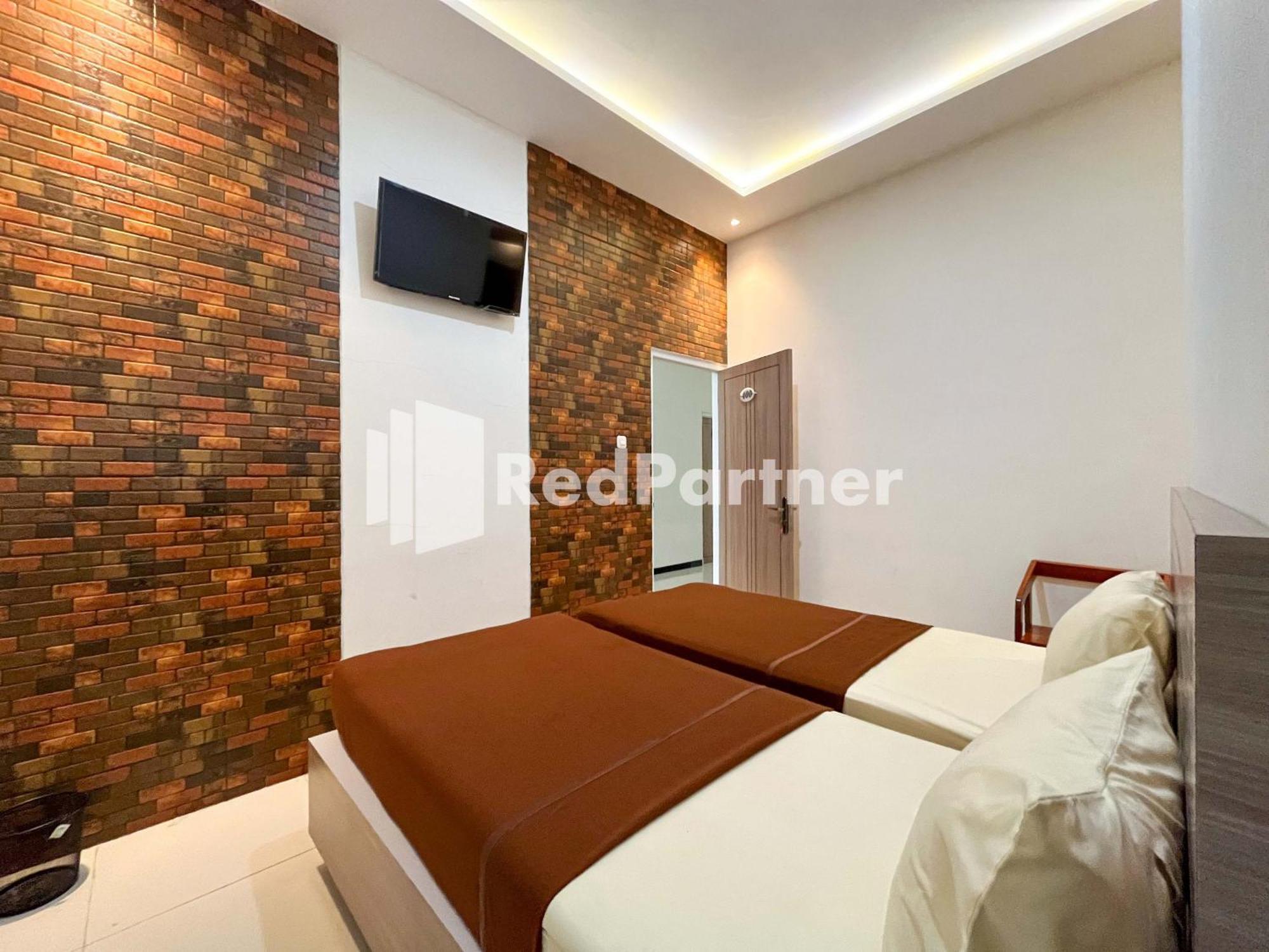 Griya Borobudur Malang Syariah Redpartner Blimbing  Экстерьер фото